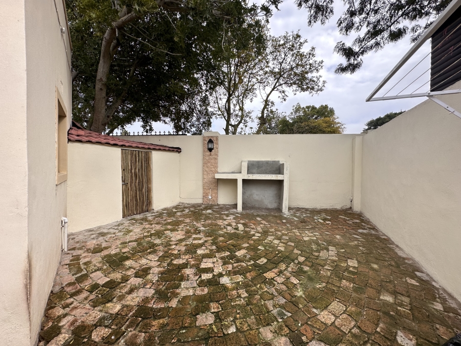 To Let 1 Bedroom Property for Rent in Eversdal Western Cape